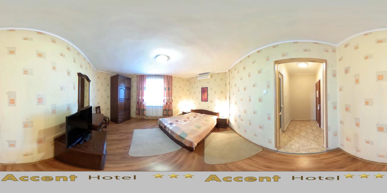 Family Hotel Accent Razgrad Eksteriør billede